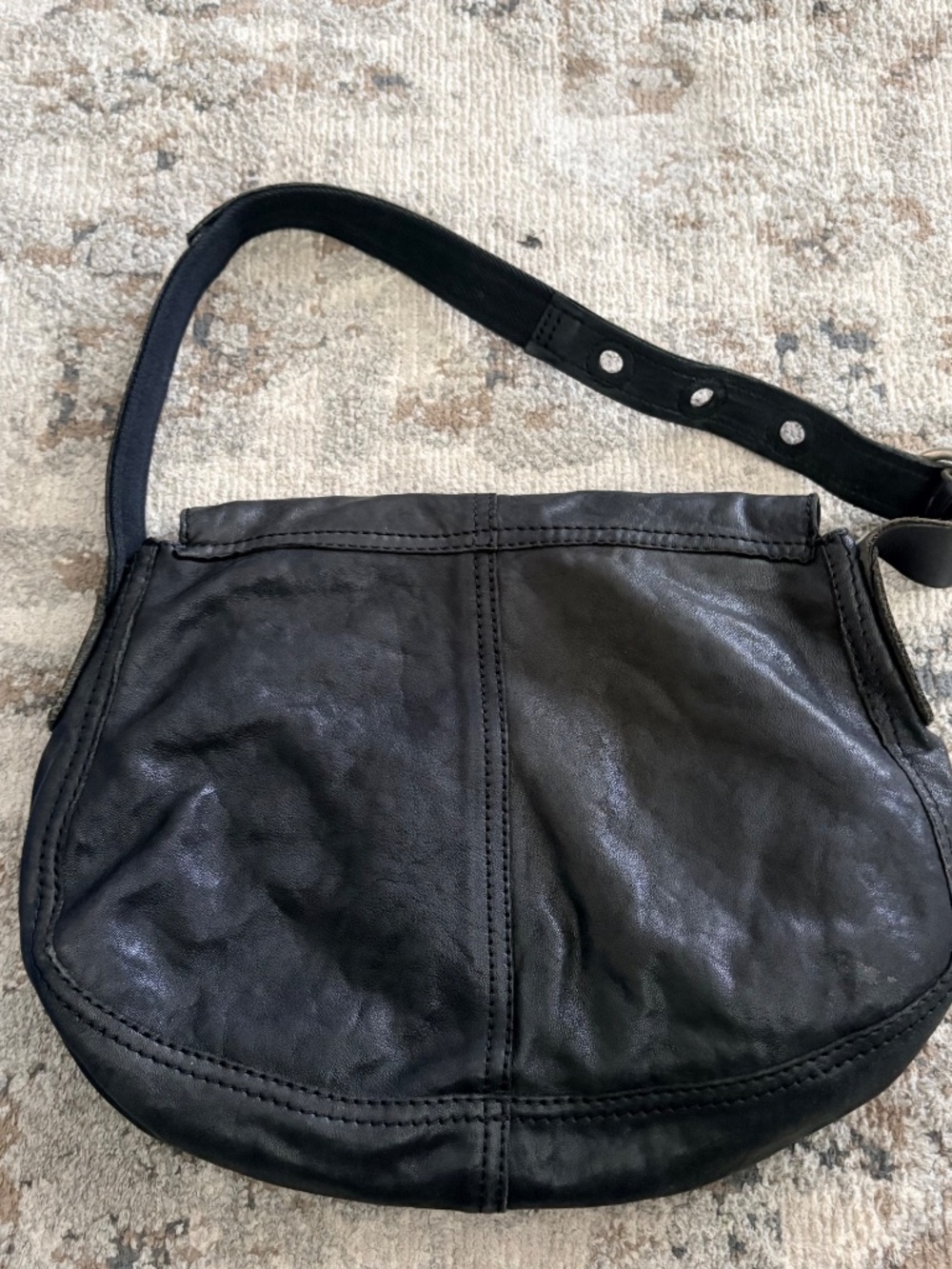 Lucky Brand Stash Hobo Bag – Black Leather - Picture 5 of 9